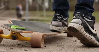 longboard-skate-park-2